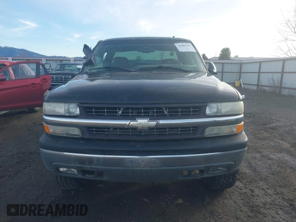 2002 Chevrolet Silverado 1500 LT with VIN 2GCEK19T921196093, listed as a IAAI auction lot 41680926 with 172,837 mi miles. Bid and sale history available at carsss.com. Image 13.