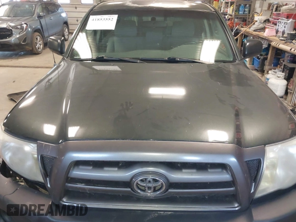 2009 Toyota Tacoma with VIN 5TENX22N29Z603115, listed as a IAAI auction lot 41853552 with 180,216 mi miles. Bid and sale history available at carsss.com. Image 10.