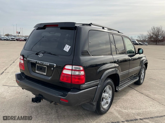 2004 Toyota Land Cruiser with VIN JTEHT05J742067423, listed as a Copart auction lot 41419855 with 250,424 mi miles and Clean Title. Bid and sale history available at carsss.com. Image 4.