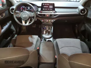 2022 Kia Forte LXS with VIN 3KPF24AD9NE495407, listed as a Copart auction lot 87884885 with 16,109 mi miles and Salvage Title. Bid and sale history available at carsss.com. Image 8.