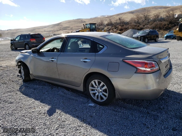 2015 Nissan Altima 2.5 S with VIN 1N4AL3AP5FC245091, listed as a Copart auction lot 44079375 with 74,170 mi miles and Salvage Title. Bid and sale history available at carsss.com. Image 2.