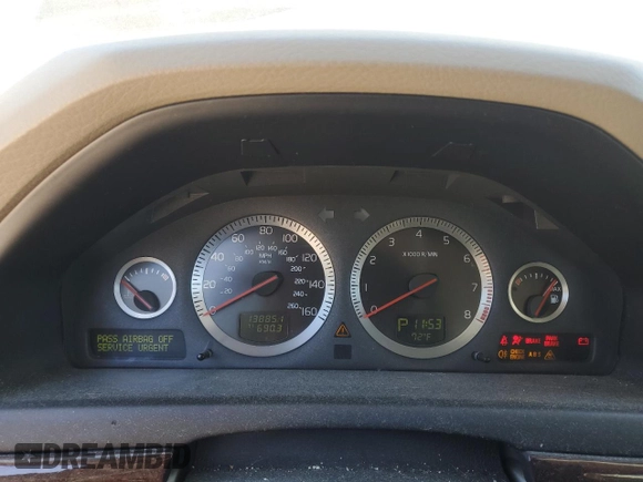 2006 Volvo S80 with VIN YV1TS592661440813, listed as a Copart auction lot 47767975 with 138,851 mi miles and Salvage title. Bid and sale history available at DreamBid. Image 9.