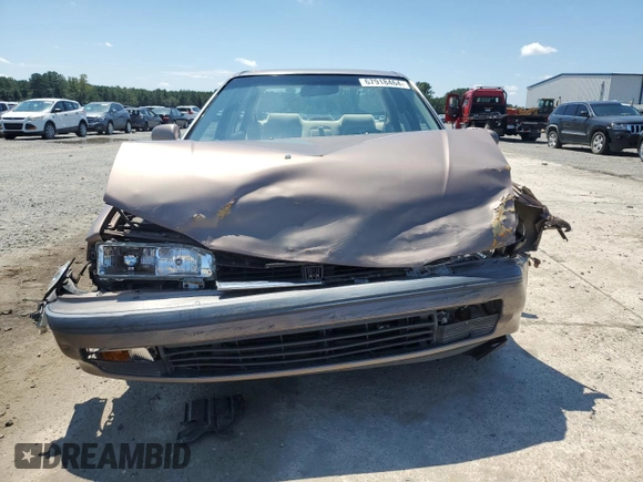 1991 Honda Accord z VIN 1HGCB7657MA200443, wystawiony jako Copart lot #67918464 z przebiegiem 94 601 mil mil oraz Szkoda całkowita • Salvage title. Historia ofert i sprzedaży dostępna na DreamBid. Obrazek 5.
