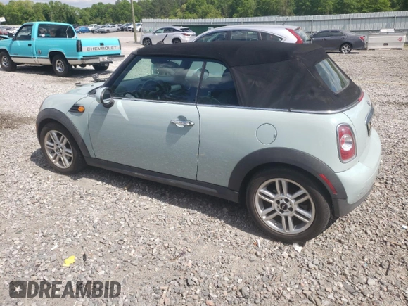 2012 MINI Convertible с VIN WMWZN3C5XCT134595, выставлен на аукционе Copart как лот 52752455 с пробегом 145 915 миль миль и Чистый • Clean title. История ставок и продаж доступна на DreamBid. Изображение 2.