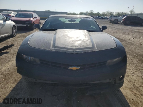 2015 Chevrolet Camaro LS z VIN 2G1FB1E39F9128712, wystawiony jako Copart lot #53454015 z przebiegiem 153 203 mil mil oraz Szkoda całkowita • Salvage title. Historia ofert i sprzedaży dostępna na DreamBid. Obrazek 5.