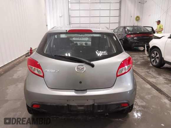 2014 Mazda 2 Sport with VIN JM1DE1KY3E0174566, listed as a IAAI auction lot 41973075 with 126,772 mi miles. Bid and sale history available at carsss.com. Image 16.