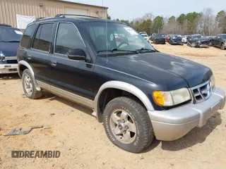 2000 Kia Sportage with VIN KNDJB7236Y5685392, listed as a IAAI auction lot 41785012 with 183,445 mi miles. Bid and sale history available at carsss.com. Image 1.
