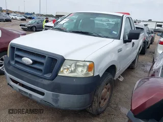 2007 Ford F-150 XL with VIN 1FTRF12247NA73976, listed as a IAAI auction lot 41697981 with 62,622 mi miles. Bid and sale history available at carsss.com. Image 2.