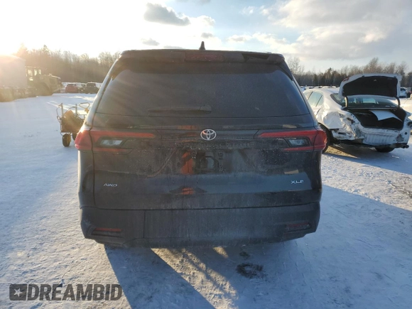 2024 Toyota Highlander XLE with VIN 5TDAAAB57RS027559, listed as a Copart auction lot 41861825 with 18,907 mi miles and Salvage title. Bid and sale history available at DreamBid. Image 6.