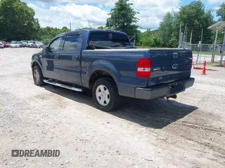 2004 Ford F-150 XLT z VIN 1FTRW12W34KD28410, wystawiony jako IAAI lot #42385449 z przebiegiem 169 152 mil mil oraz . Historia ofert i sprzedaży dostępna na DreamBid. Obrazek 3.