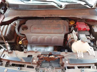 2021 Jeep Compass Latitude z VIN 3C4NJCBB0MT510361, wystawiony jako IAAI lot #42283289 z przebiegiem 37 468 mil mil oraz . Historia ofert i sprzedaży dostępna na DreamBid. Obrazek 10.