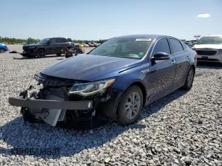2020 Kia Optima LX z VIN 5XXGT4L36LG421906, wystawiony jako Copart lot #57499695 z przebiegiem 58 858 mil mil oraz Nie do naprawy • Non repairable. Historia ofert i sprzedaży dostępna na DreamBid. Obrazek 1.