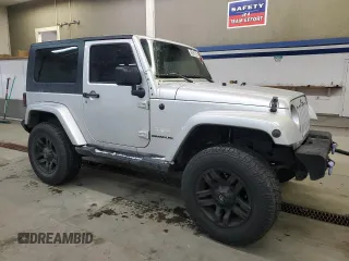 2010 Jeep Wrangler Sahara z VIN 1J4GA5D17AL109979, wystawiony jako Copart lot #45081225 z przebiegiem 190 826 mil mil oraz Szkoda całkowita • Salvage title. Historia ofert i sprzedaży dostępna na DreamBid. Obrazek 4.