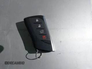2024 Lexus ES 300h z VIN 58ADA1C17RU053992, wystawiony jako IAAI lot #42266946 z przebiegiem 10 146 mil mil oraz . Historia ofert i sprzedaży dostępna na DreamBid. Obrazek 11.
