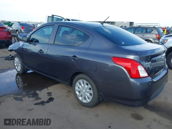 2015 Nissan Versa SV with VIN 3N1CN7AP5FL801511, listed as a IAAI auction lot 41862144 with 111,153 mi miles and . Bid and sale history available at DreamBid. Image 3.