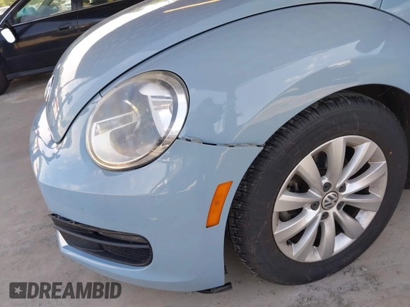 2015 Volkswagen Beetle Fleet Edition с VIN 3VWF17AT8FM610580, выставлен на аукционе IAAI как лот 42282020 с пробегом 190 352 миль миль и . История ставок и продаж доступна на DreamBid. Изображение 17.