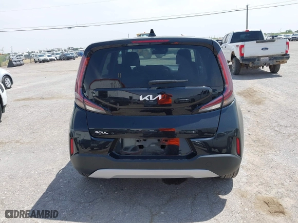 2024 Kia Soul LX with VIN KNDJ23AU5R7897712, listed as a IAAI auction lot 42027847 with 31,621 mi miles. Bid and sale history available at carsss.com. Image 16.