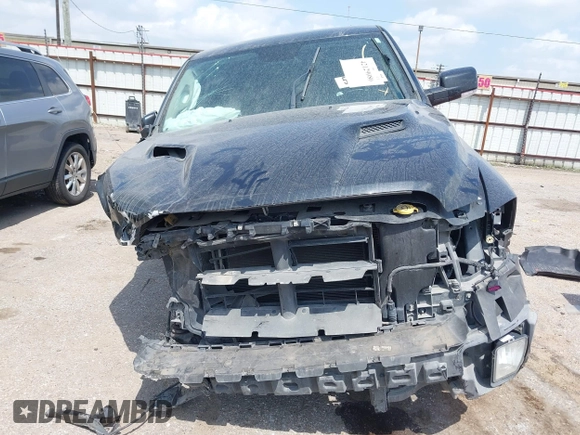 2015 Ram 1500 Sport z VIN 1C6RR6MT5FS784703, wystawiony jako IAAI lot #42129086 z przebiegiem 126 856 mil mil oraz . Historia ofert i sprzedaży dostępna na DreamBid. Obrazek 12.
