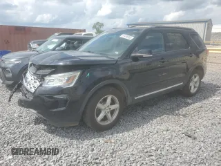 2018 Ford Explorer XLT z VIN 1FM5K7D85JGC32493, wystawiony jako Copart lot #61495965 z przebiegiem 100 830 mil mil oraz Szkoda całkowita • Salvage title. Historia ofert i sprzedaży dostępna na DreamBid. Obrazek 1.