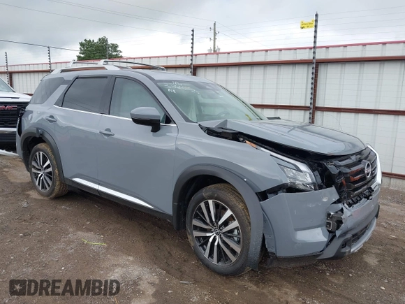 2025 Nissan Pathfinder Platinum with VIN 5N1DR3DH7SC230933, listed as a IAAI auction lot 42497899 with 769 mi miles and . Bid and sale history available at DreamBid. Image 1.