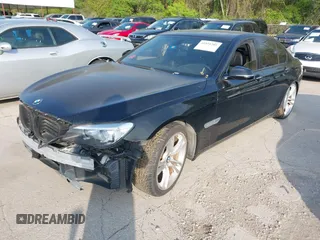 2013 BMW 7 Series 750i with VIN WBAYA8C59DC996552, listed as a IAAI auction lot 41921201 with 99,188 mi miles and . Bid and sale history available at DreamBid. Image 2.