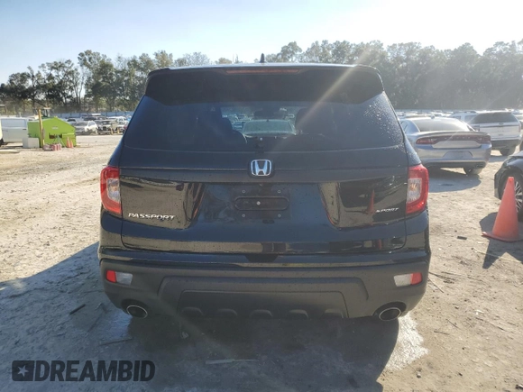 2019 Honda Passport Sport z VIN 5FNYF7H29KB004665, wystawiony jako Copart lot #87881715 z przebiegiem 104 455 mil mil oraz Szkoda całkowita • Salvage title. Historia ofert i sprzedaży dostępna na DreamBid. Obrazek 6.