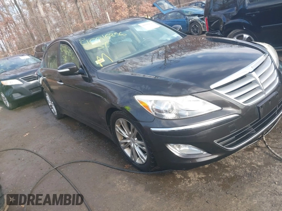 2013 Hyundai Genesis 3.8L z VIN KMHGC4DD2DU253728, wystawiony jako IAAI lot #40916856 z przebiegiem Nie podano mil oraz . Historia ofert i sprzedaży dostępna na DreamBid. Obrazek 1.