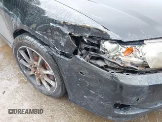 2008 Acura TSX with VIN JH4CL96888C005008, listed as a IAAI auction lot 42521433 with 257,147 mi miles and . Bid and sale history available at DreamBid. Image 6.