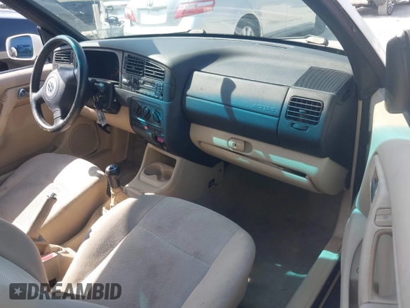 2000 Volkswagen Cabrio GLS with VIN 3VWCC21V8YM805177, listed as a IAAI auction lot 42179612 with 111,837 mi miles and . Bid and sale history available at DreamBid. Image 5.