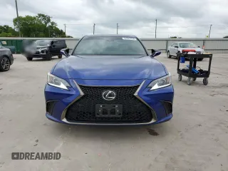 2022 Lexus ES 350 F Sport with VIN 58AGZ1B11NU130602, listed as a Copart auction lot 54929745 with 45,866 mi miles and Clean title. Bid and sale history available at DreamBid. Image 5.