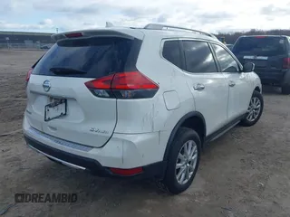2017 Nissan Rogue S with VIN JN8AT2MVXHW017964, listed as a IAAI auction lot 41869965 with 123,544 mi miles and . Bid and sale history available at DreamBid. Image 4.