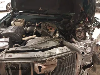 1998 Chevrolet Tahoe z VIN 1GNEK13R7WJ379752, wystawiony jako IAAI lot #42026616 z przebiegiem 270 881 mil mil oraz . Historia ofert i sprzedaży dostępna na DreamBid. Obrazek 10.