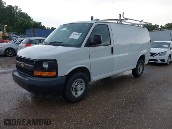 2017 Chevrolet Express Cargo with VIN 1GCWGAFF5H1246698, listed as a IAAI auction lot 42546142 with 186,229 mi miles and . Bid and sale history available at DreamBid. Image 2.