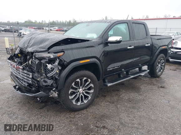2024 GMC Canyon 4WD Denali with VIN 1GTP6FEK8R1133039, listed as a IAAI auction lot 41398204 with 7,735 mi miles and . Bid and sale history available at carsss.com. Image 2.
