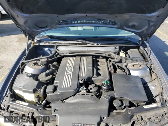 2003 BMW 3 Series 325i with VIN WBAAZ33413PH34071, listed as a Copart auction lot 78756194 with 136,117 mi miles and Clean Title. Bid and sale history available at carsss.com. Image 11.