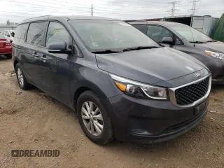 2017 Kia Sedona LX with VIN KNDMB5C16H6314869, listed as a Copart auction lot 58625264 with 132,411 mi miles and Salvage Title. Bid and sale history available at carsss.com. Image 4.