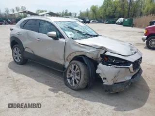 2022 Mazda CX-30 2.5 S Select Package with VIN 3MVDMBBL2NM439681, listed as a IAAI auction lot 41960902 with 22,730 mi miles. Bid and sale history available at carsss.com. Image 1.