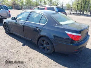 2008 BMW 5 Series 535xi with VIN WBANV93548CZ67124, listed as a IAAI auction lot 42151072 with 142,275 mi miles and . Bid and sale history available at carsss.com. Image 3.