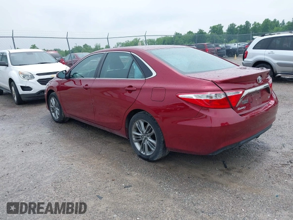 2017 Toyota Camry XLE z VIN 4T1BF1FK1HU644600, wystawiony jako IAAI lot #42301348 z przebiegiem 74 937 mil mil oraz . Historia ofert i sprzedaży dostępna na DreamBid. Obrazek 3.