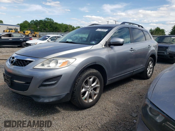 2011 Mazda CX-9 Touring z VIN JM3TB3CV3B0323789, wystawiony jako Copart lot #57762505 z przebiegiem 151 942 mil mil oraz Czysty tytuł • Clean title. Historia ofert i sprzedaży dostępna na DreamBid. Obrazek 1.
