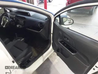 2016 Toyota Prius One with VIN JTDKDTB31G1125051, listed as a IAAI auction lot 42041920 with 48,724 mi miles and . Bid and sale history available at DreamBid. Image 5.