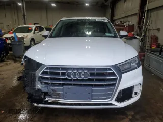 2018 Audi Q5 Premium with VIN WA1ANAFY6J2009214, listed as a Copart auction lot 51943705 with 109,192 mi miles and Salvage Title. Bid and sale history available at carsss.com. Image 5.
