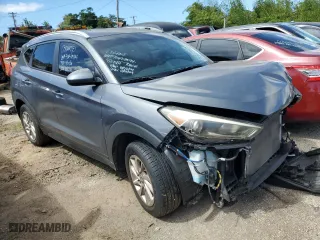 2016 Hyundai Tucson SE with VIN KM8J3CA49GU107271, listed as a Copart auction lot 70699594 with 0 mi miles and Salvage Title. Bid and sale history available at carsss.com. Image 4.