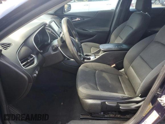 2016 Chevrolet Malibu LS z VIN 1G1ZB5ST2GF349358, wystawiony jako Copart lot #59839105 z przebiegiem 197 481 mil mil oraz Szkoda całkowita • Salvage title. Historia ofert i sprzedaży dostępna na DreamBid. Obrazek 7.