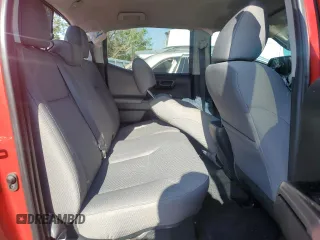 2022 Toyota Tacoma SR with VIN 3TYAX5GN5NT061397, listed as a Copart auction lot 54817565 with 23,198 mi miles and Salvage title. Bid and sale history available at DreamBid. Image 10.