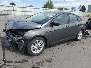 2018 Ford Focus SE z VIN 1FADP3F27JL312507, wystawiony jako Copart lot #55818495 z przebiegiem 36 228 mil mil oraz Szkoda całkowita • Salvage title. Historia ofert i sprzedaży dostępna na DreamBid. Obrazek 1.