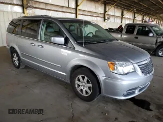 2013 Chrysler Town & Country Touring with VIN 2C4RC1BG3DR630136, listed as a Copart auction lot 51374995 with 209,149 mi miles and Clean Title. Bid and sale history available at carsss.com. Image 4.