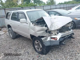 1998 Toyota 4Runner SR5 z VIN JT3HN86R1W0139835, wystawiony jako IAAI lot #42300542 z przebiegiem 234 349 mil mil oraz . Historia ofert i sprzedaży dostępna na DreamBid. Obrazek 1.