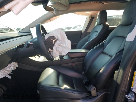 2021 Tesla Model Y Long Range with VIN 5YJYGDEE0MF274042, listed as a Copart auction lot 48383055 with 39,264 mi miles and Salvage Title. Bid and sale history available at DreamBid. Image 7.