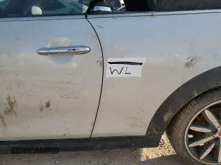 2016 MINI Convertible S z VIN WMWWG9C56G3A91978, wystawiony jako Copart lot #82303574 z przebiegiem Nie podano mil oraz Czysty tytuł • Clean title. Historia ofert i sprzedaży dostępna na DreamBid. Obrazek 12.